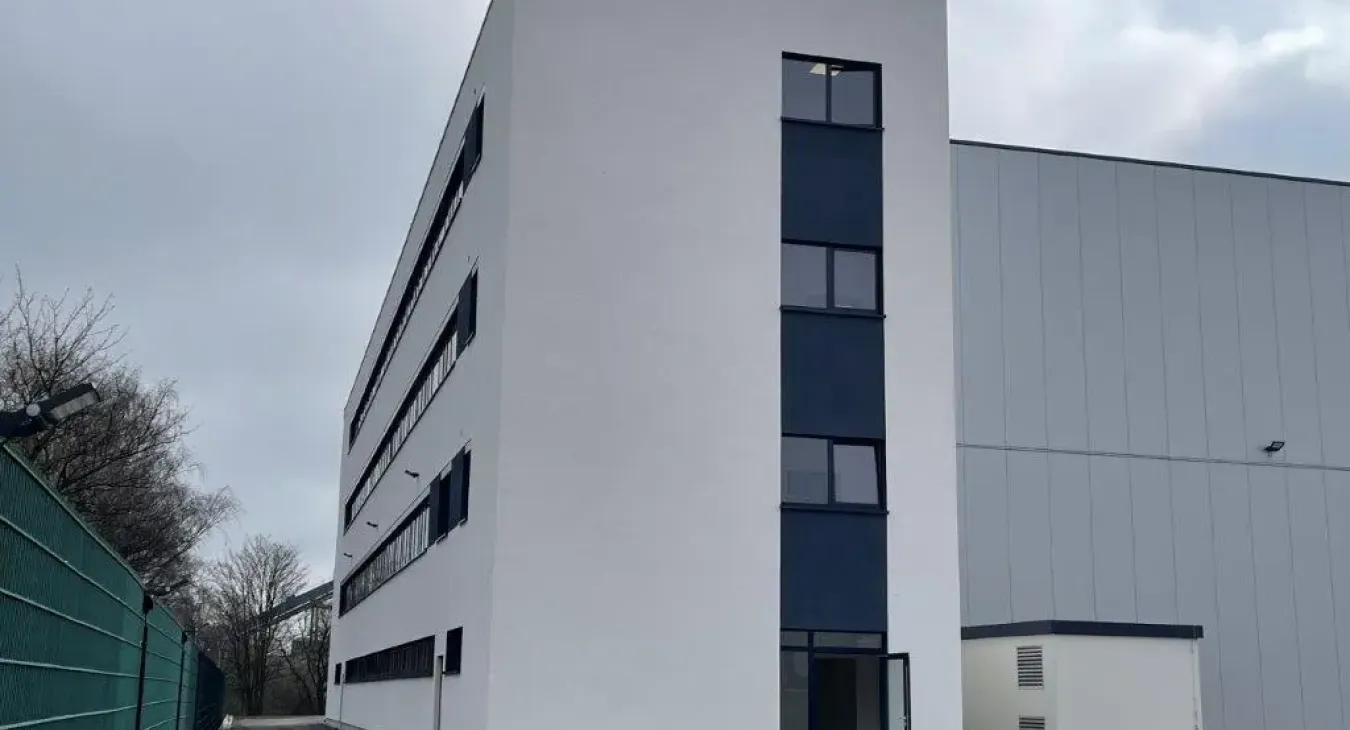 Außenputz (Wärme Dämmverbund System + Mineralwolle Dämmung) Lagerhalle in Bergkamen