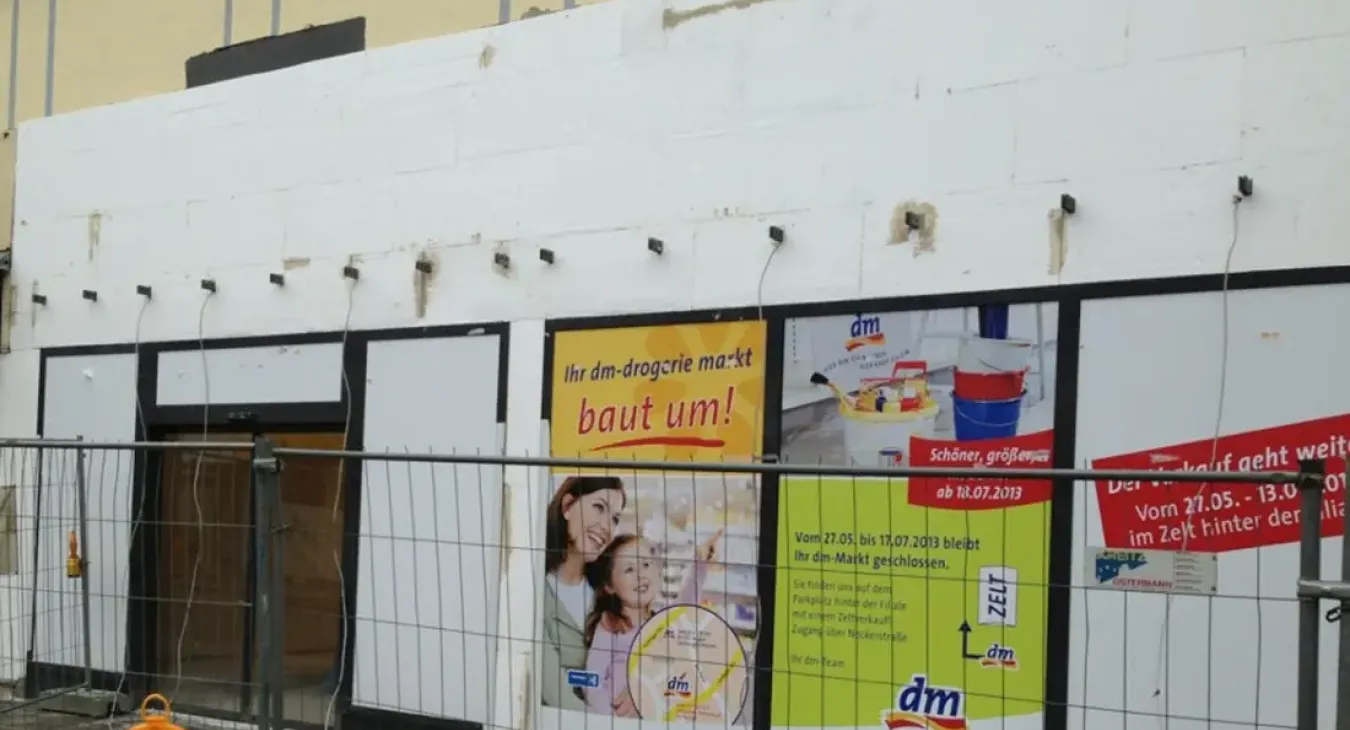 Fassadenarbeit mit Wärmedämmverbundsystem