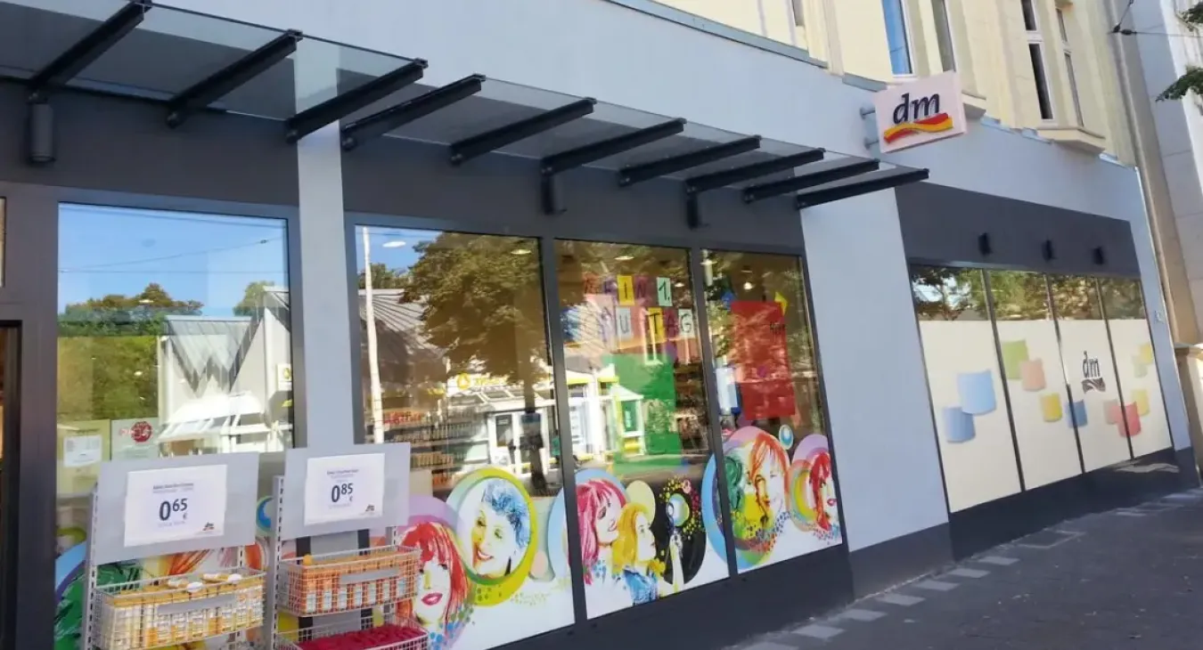 Fassadenarbeit mit Wärmedämmverbundsystem